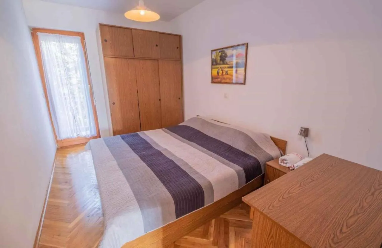 Apartments In Jadranovo 41876